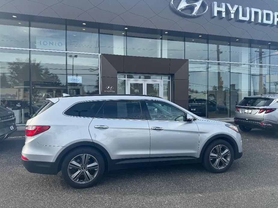 used 2014 Hyundai Santa Fe car, priced at $10,477