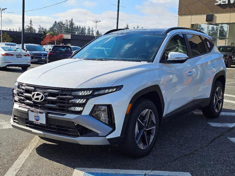 new 2025 Hyundai Tucson Hybrid car, priced at $37,901