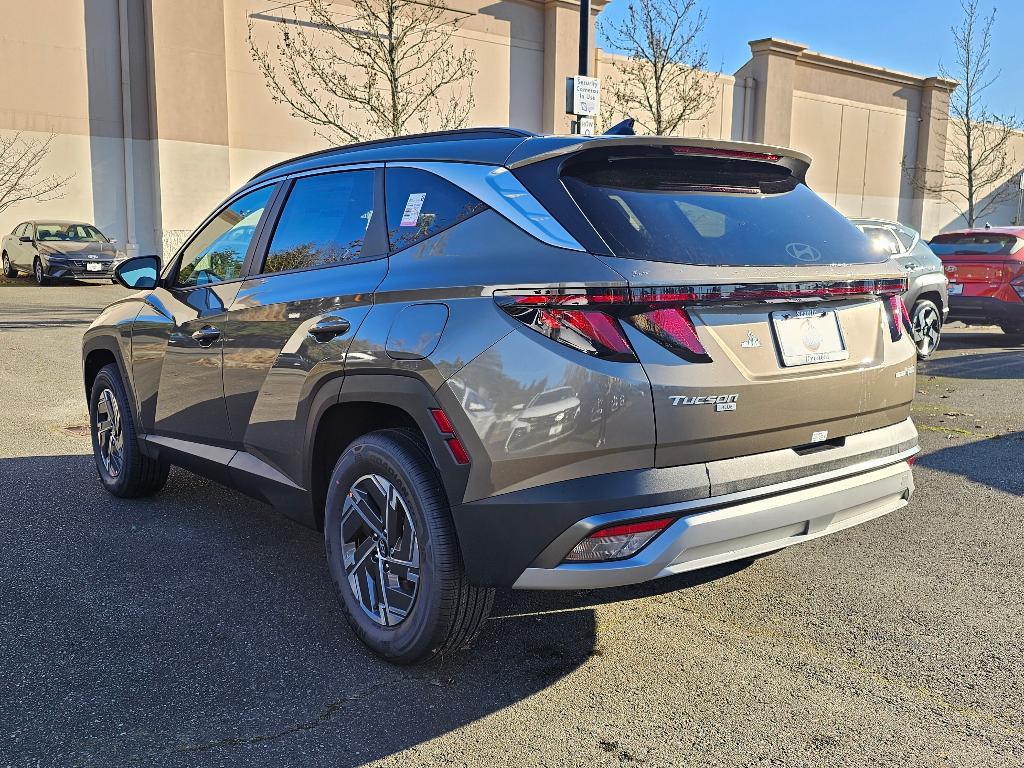 new 2025 Hyundai TUCSON Hybrid car, priced at $33,534