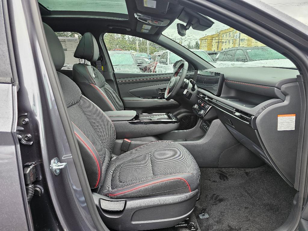 new 2025 Hyundai TUCSON Hybrid car, priced at $31,933