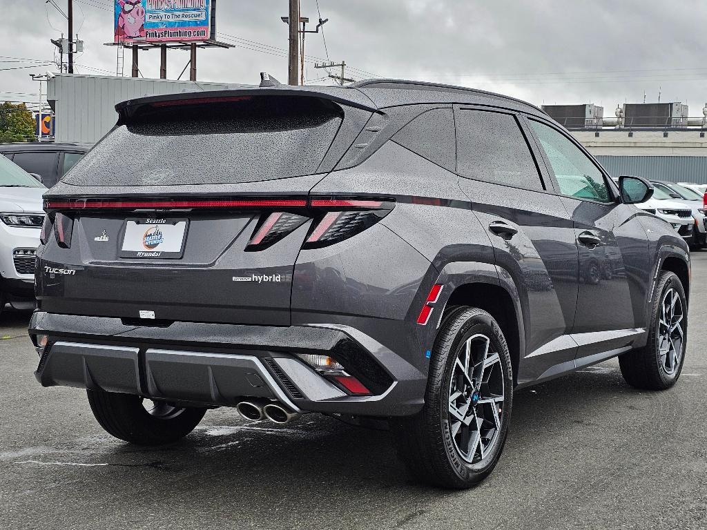 new 2025 Hyundai TUCSON Hybrid car, priced at $31,933