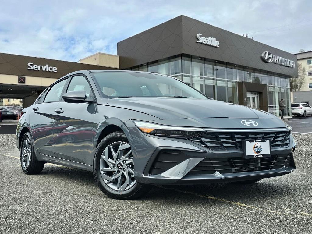 new 2025 Hyundai ELANTRA HEV car, priced at $23,043