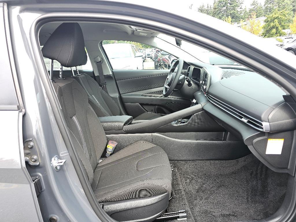 new 2025 Hyundai ELANTRA HEV car, priced at $23,043