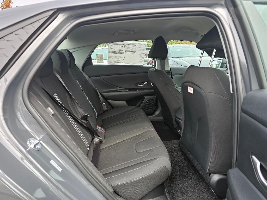 new 2025 Hyundai ELANTRA HEV car, priced at $23,043