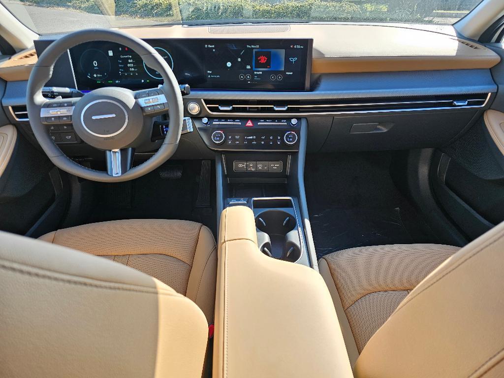 new 2025 Hyundai Sonata Hybrid car, priced at $37,840