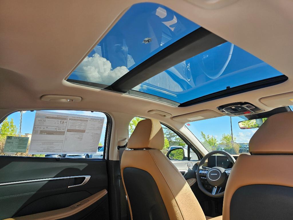 new 2025 Hyundai Sonata Hybrid car, priced at $37,840
