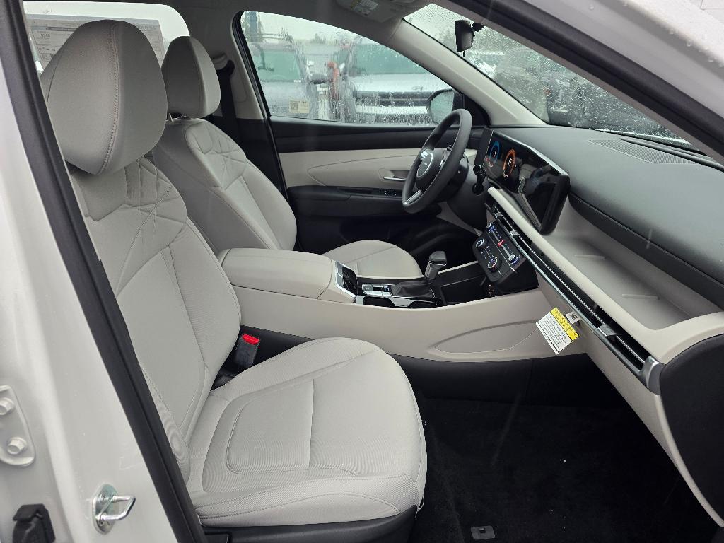 new 2025 Hyundai Tucson car, priced at $30,086