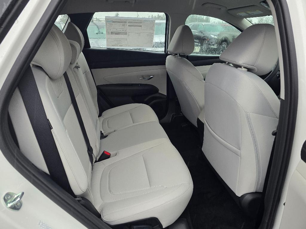 new 2025 Hyundai Tucson car, priced at $30,086