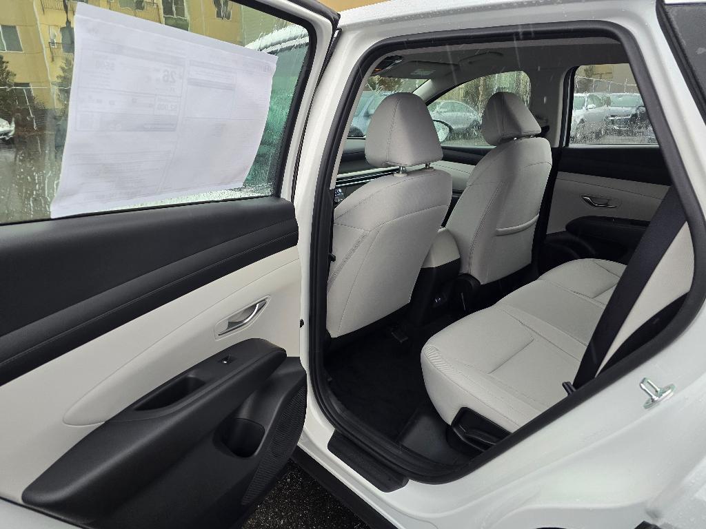 new 2025 Hyundai Tucson car, priced at $30,086