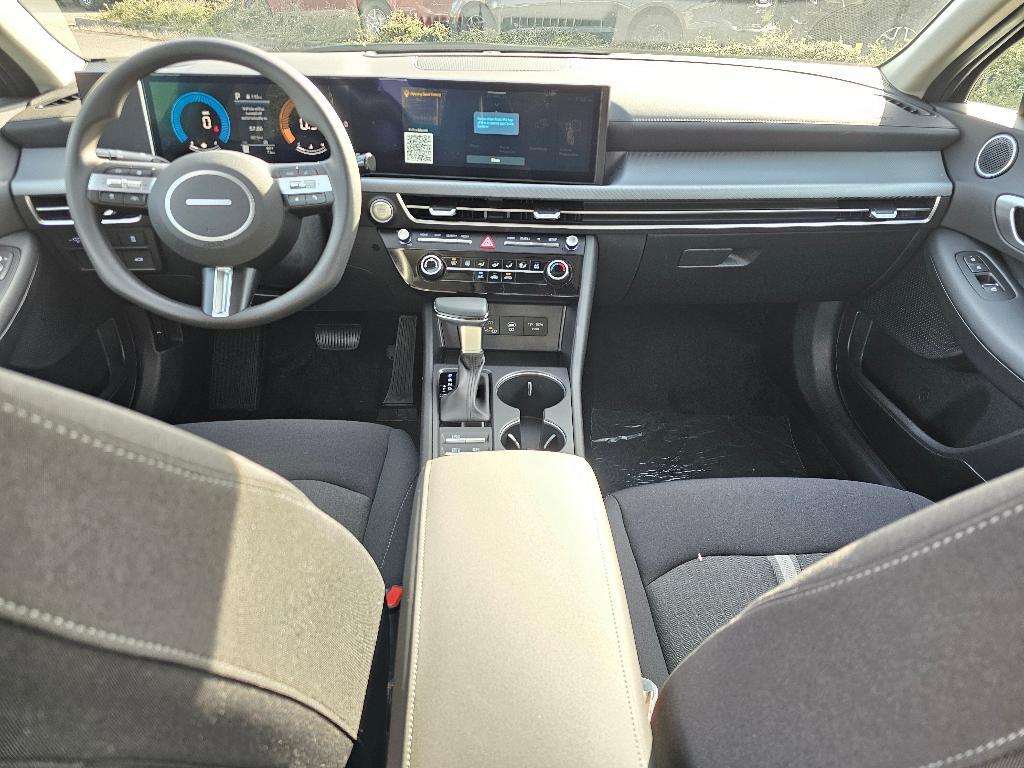 new 2025 Hyundai Sonata car, priced at $26,657