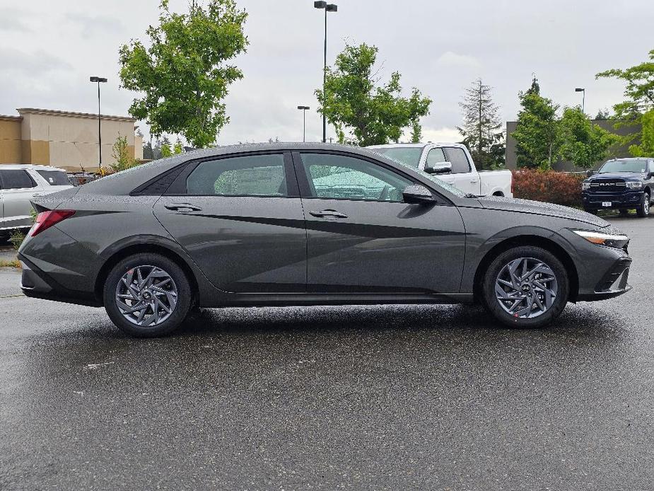 new 2024 Hyundai Elantra car, priced at $22,793