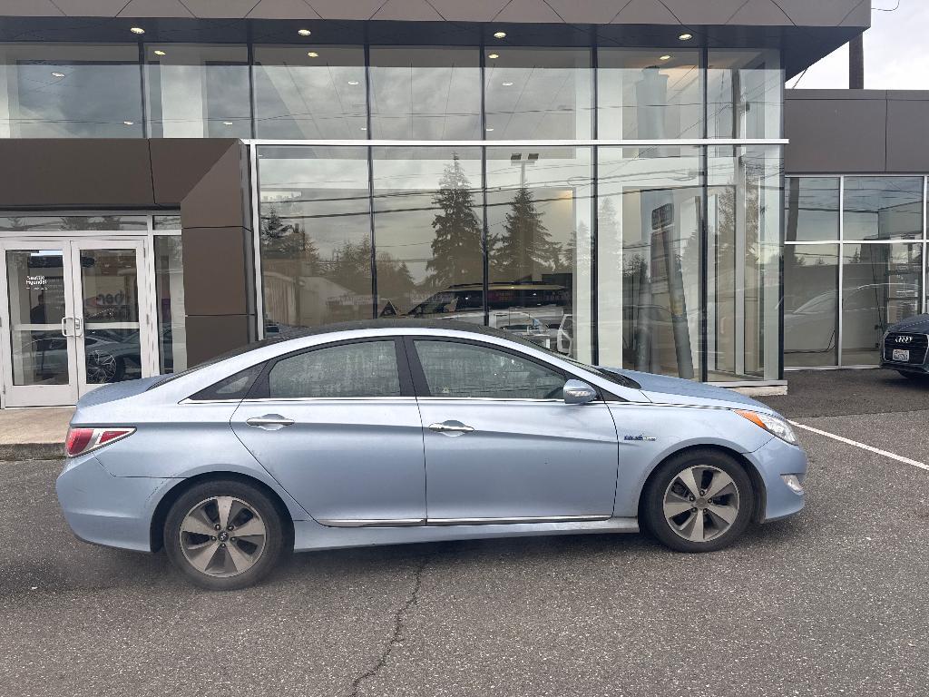 used 2011 Hyundai Sonata Hybrid car, priced at $8,777