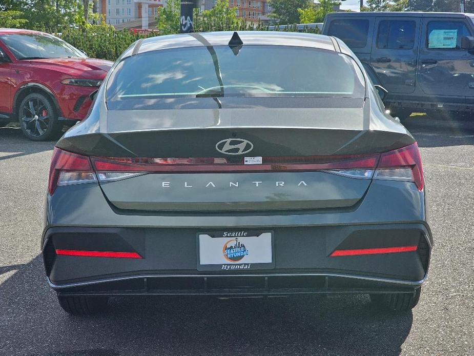 new 2024 Hyundai Elantra car, priced at $23,125