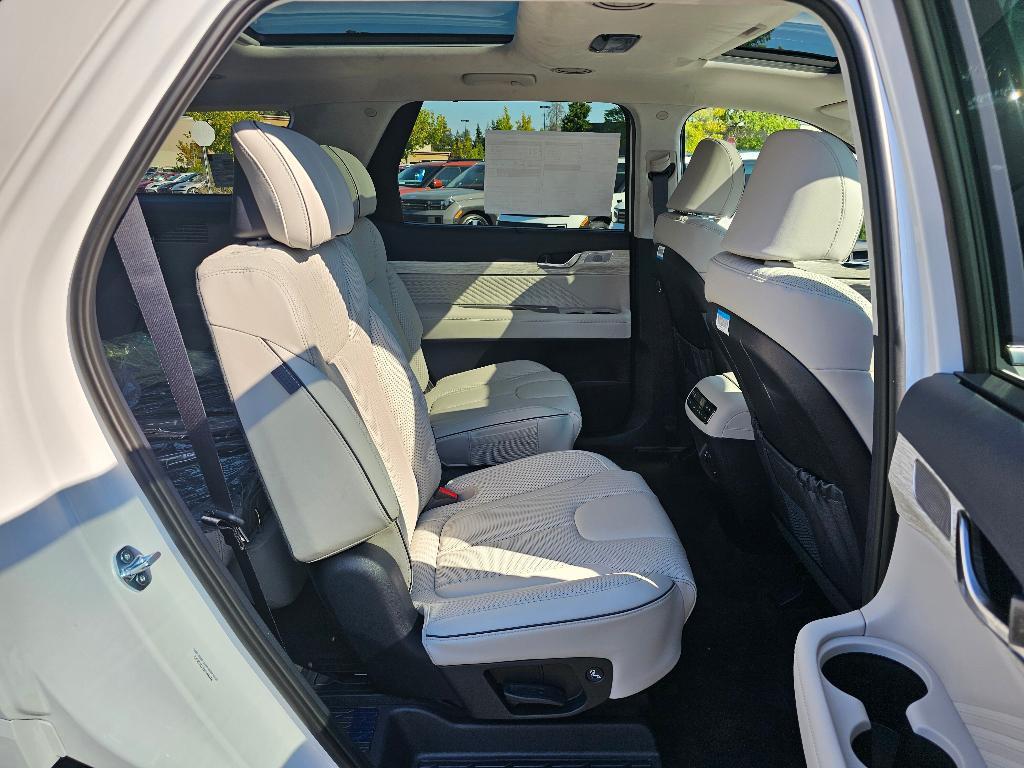 new 2025 Hyundai Palisade car, priced at $51,614
