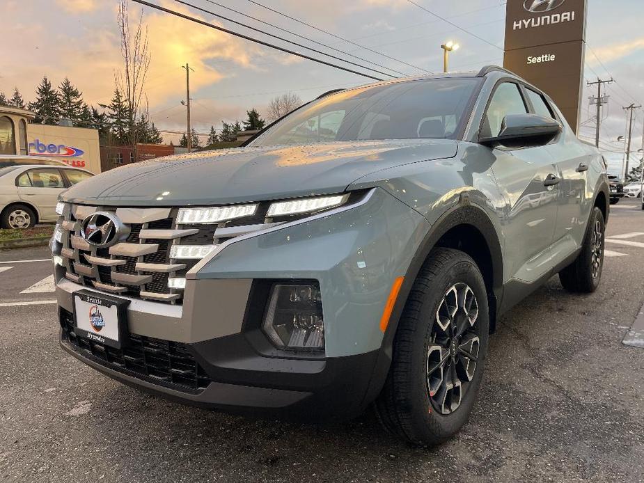 new 2024 Hyundai Santa Cruz car, priced at $32,674