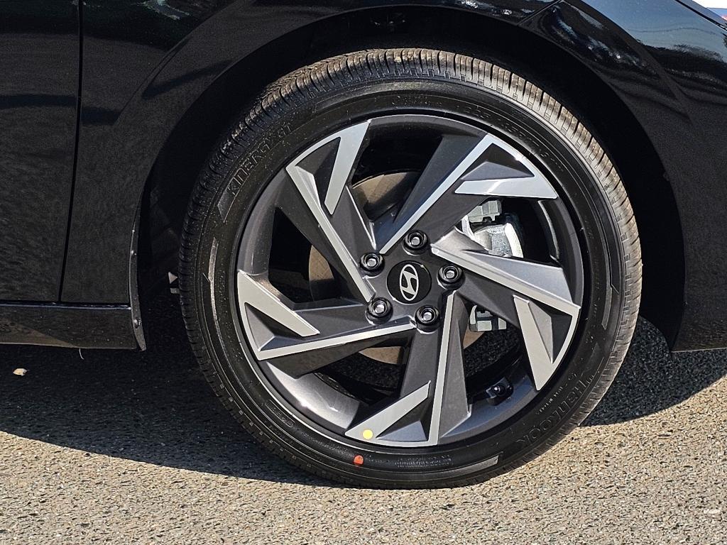 new 2025 Hyundai ELANTRA HEV car, priced at $27,462