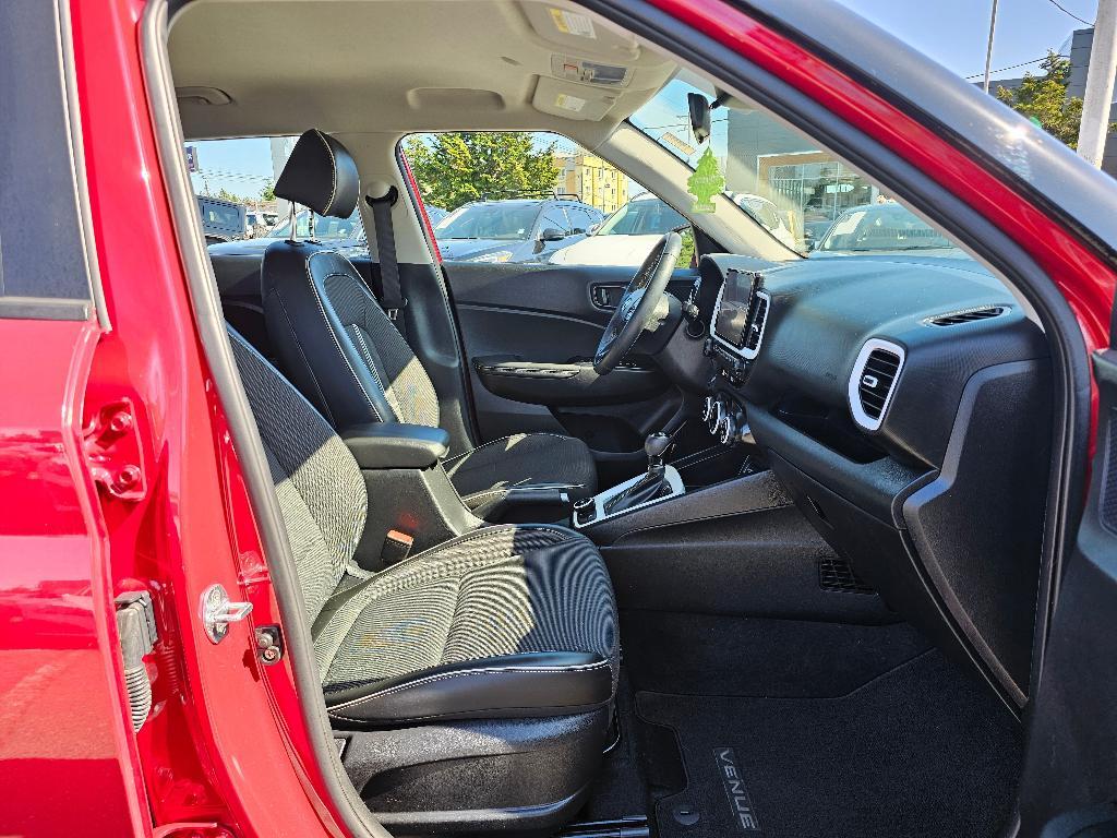 used 2022 Hyundai Venue car, priced at $18,849
