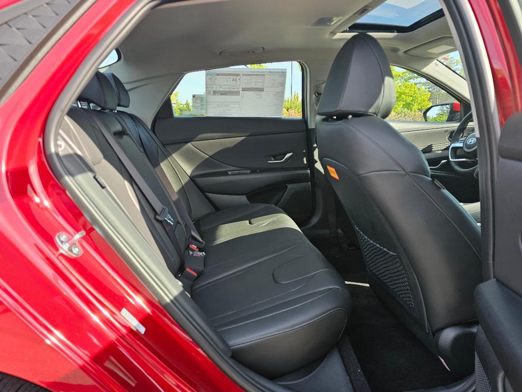 new 2025 Hyundai Elantra car, priced at $27,096