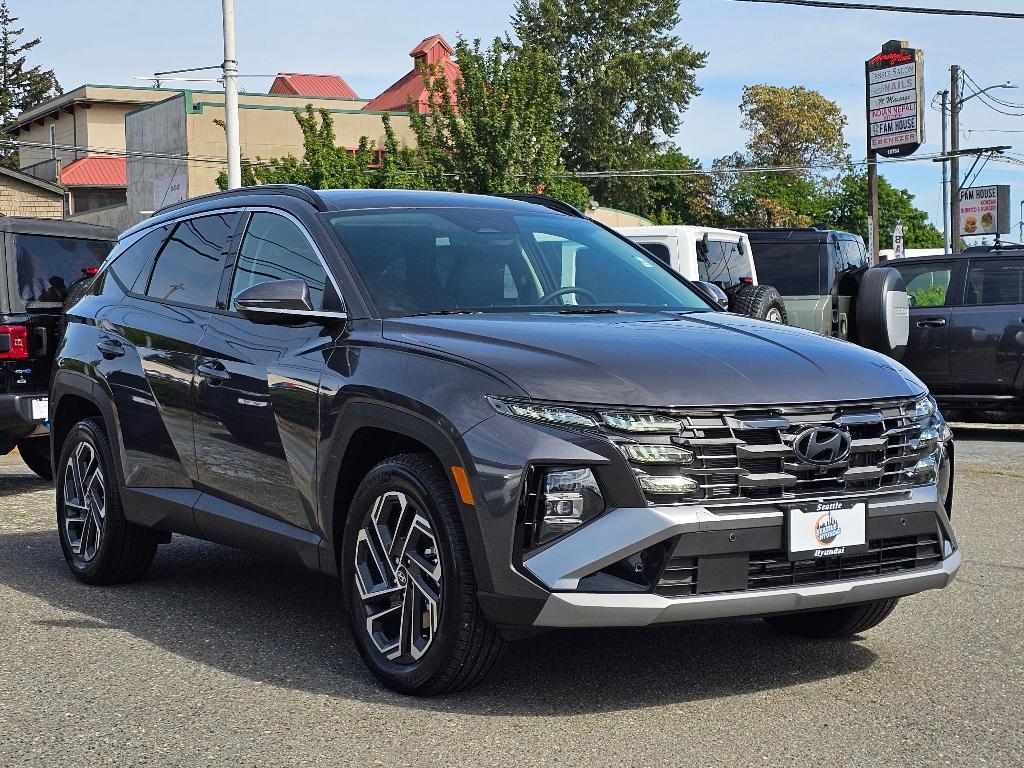 used 2025 Hyundai TUCSON Hybrid car, priced at $38,907