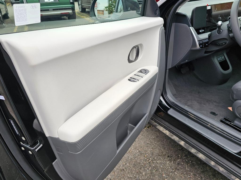 new 2025 Hyundai IONIQ 5 car, priced at $51,970