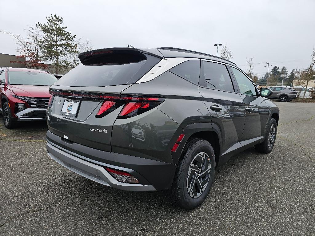 new 2025 Hyundai TUCSON Hybrid car, priced at $33,586