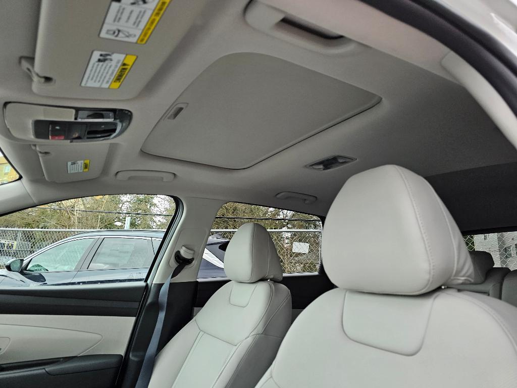 new 2025 Hyundai Tucson car, priced at $34,300