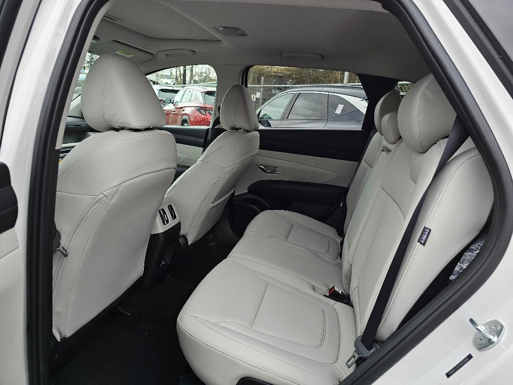 new 2025 Hyundai Tucson car, priced at $34,300
