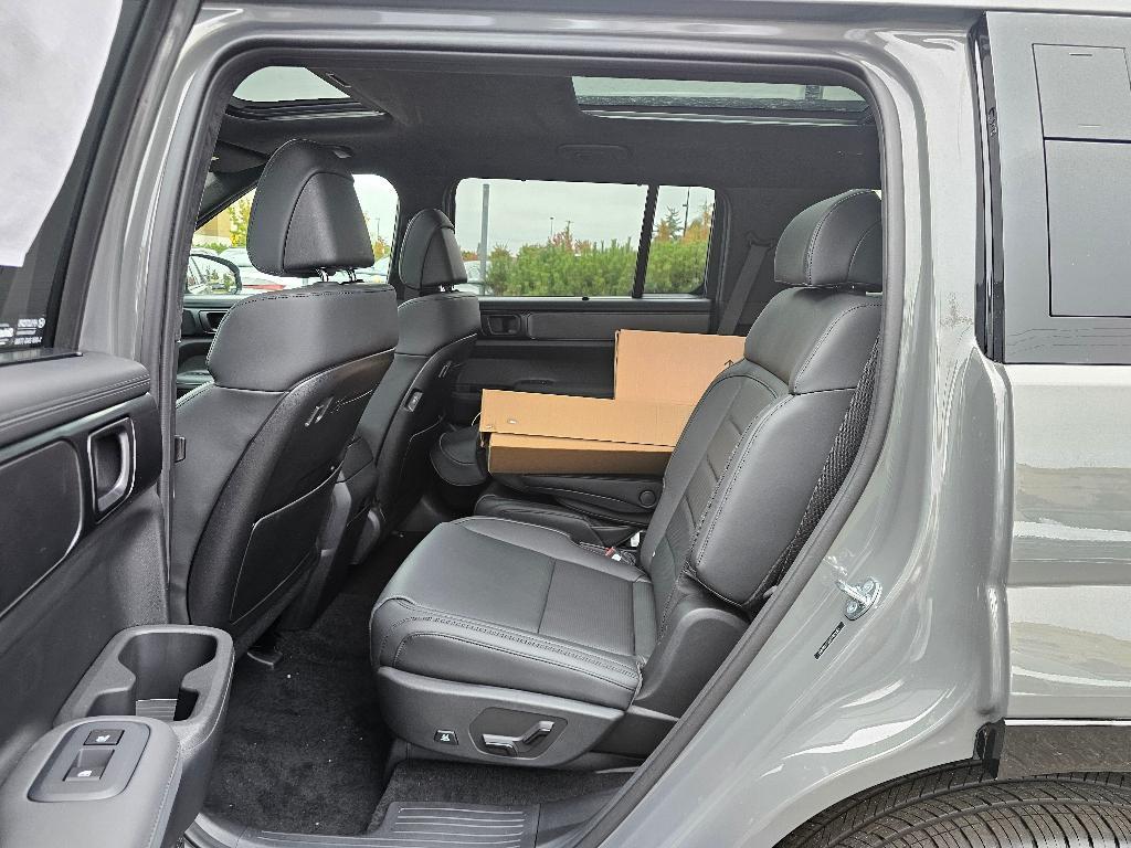 new 2026 Hyundai SANTA FE HEV car, priced at $47,743