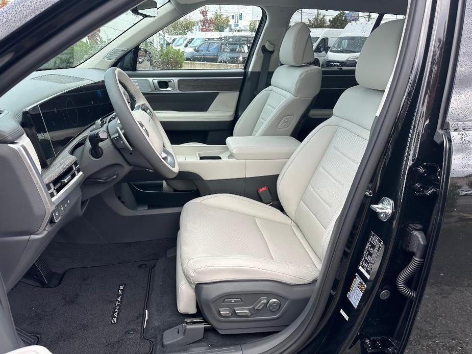 new 2025 Hyundai Santa Fe HEV car, priced at $49,917