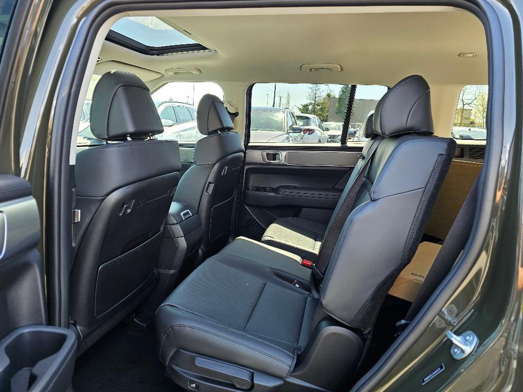 new 2025 Hyundai Santa Fe car, priced at $39,737
