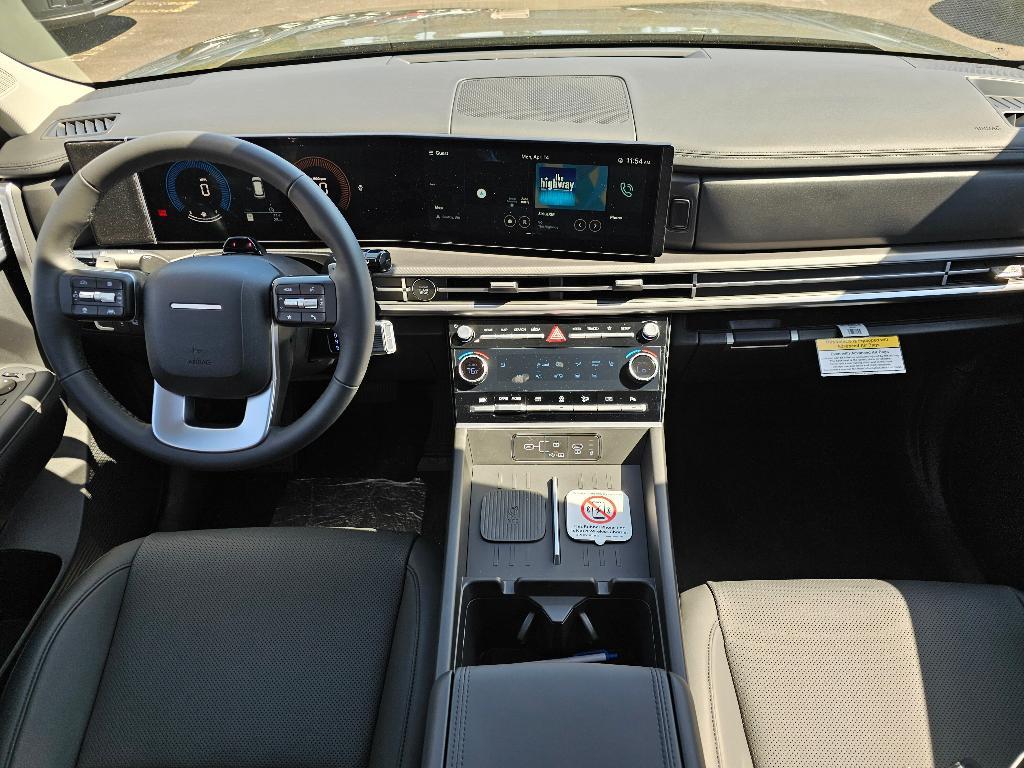 new 2025 Hyundai Santa Fe car, priced at $39,737