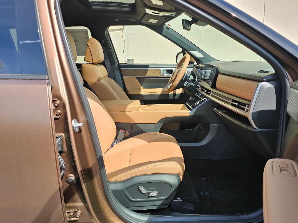 new 2025 Hyundai Santa Fe car, priced at $43,629
