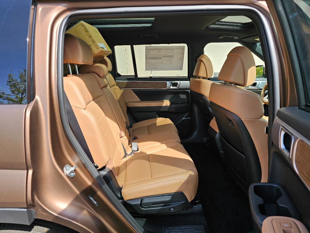 new 2025 Hyundai Santa Fe car, priced at $43,629