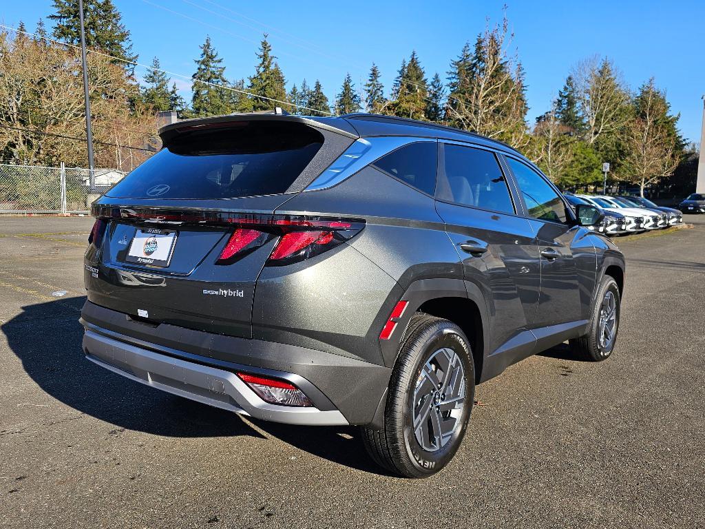 new 2025 Hyundai TUCSON Hybrid car, priced at $33,592