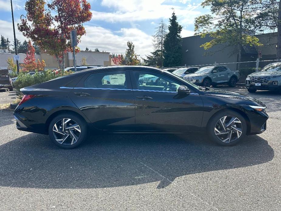 new 2025 Hyundai Elantra car, priced at $26,425