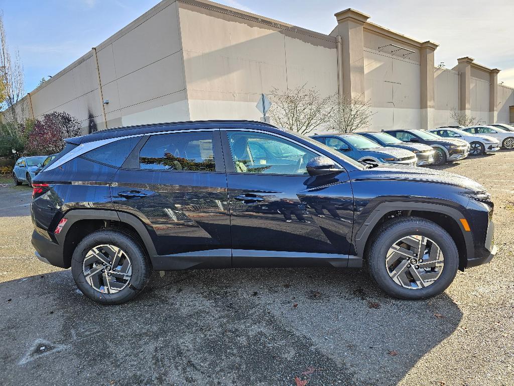 new 2025 Hyundai Tucson Hybrid car, priced at $34,730