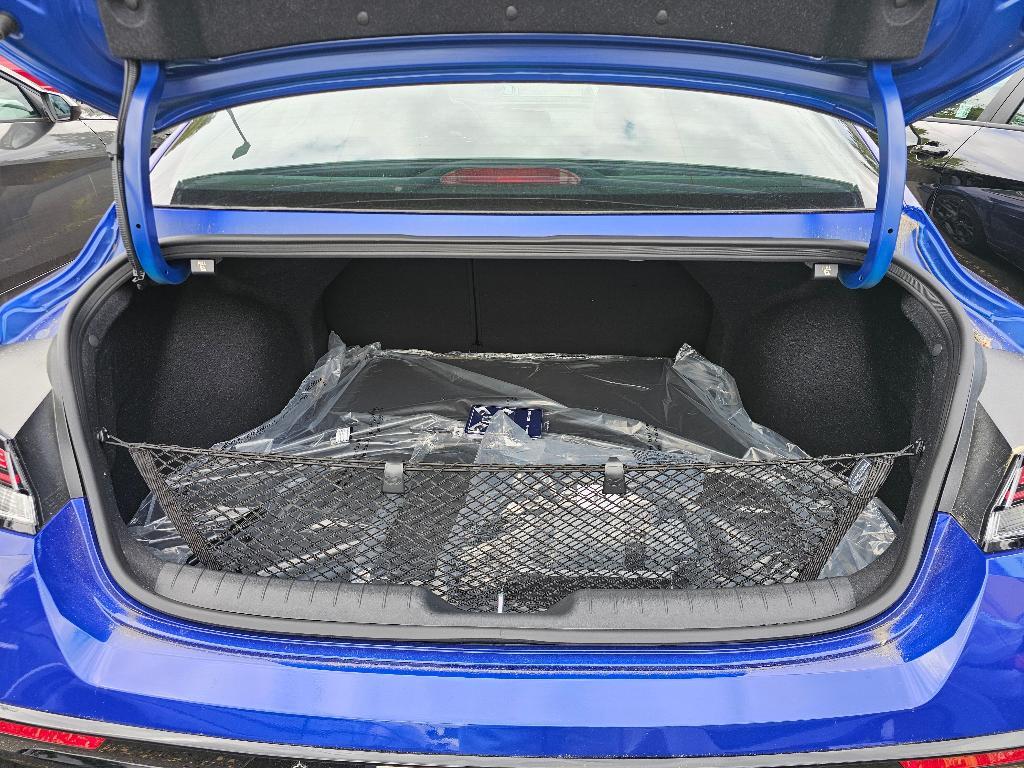 new 2024 Hyundai Elantra car, priced at $27,153