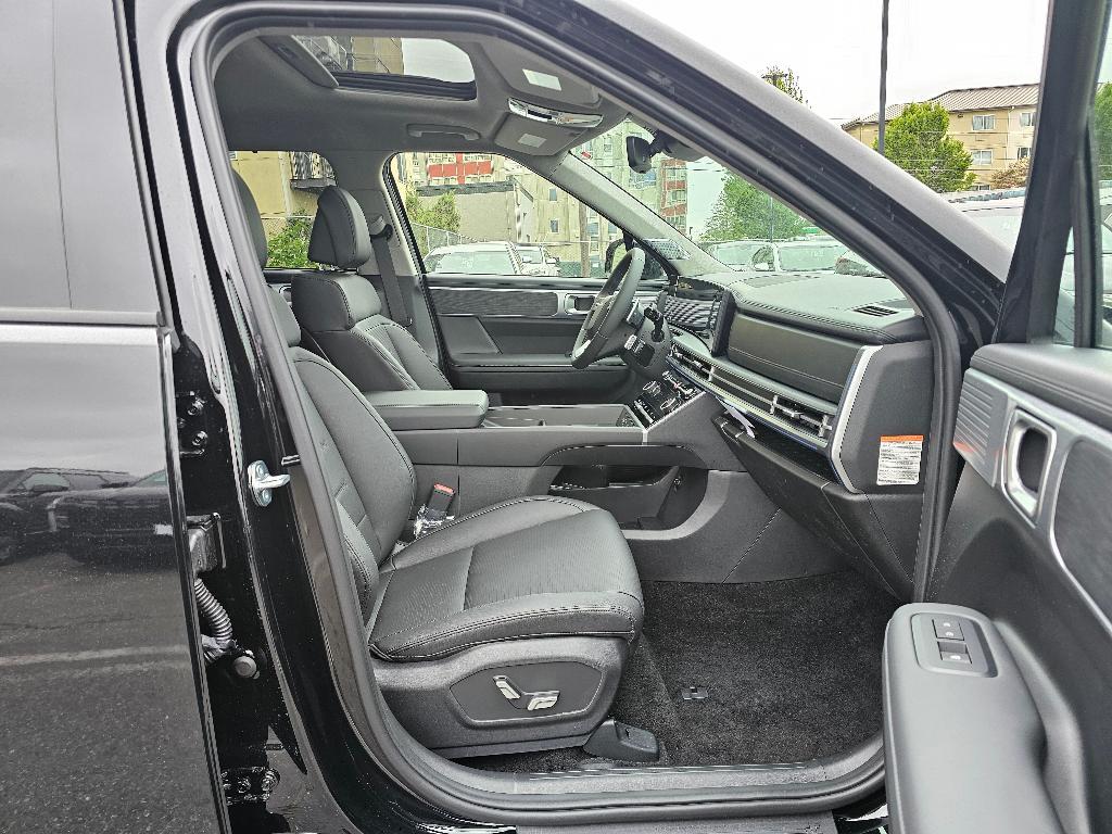 new 2025 Hyundai SANTA FE HEV car, priced at $44,313