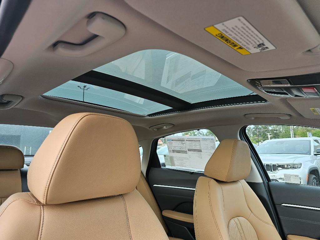 new 2025 Hyundai Sonata Hybrid car, priced at $37,810