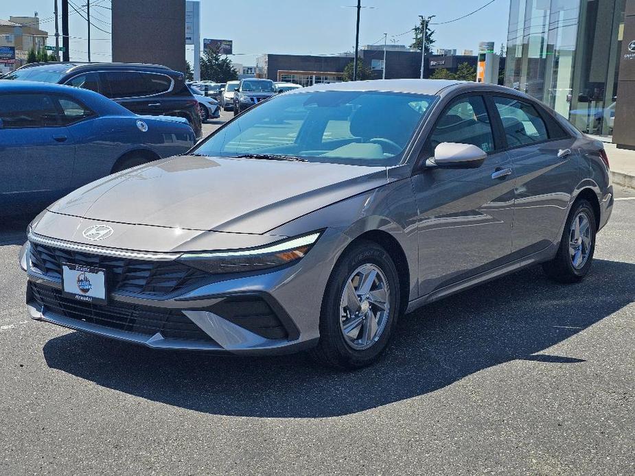 new 2024 Hyundai Elantra car, priced at $23,360