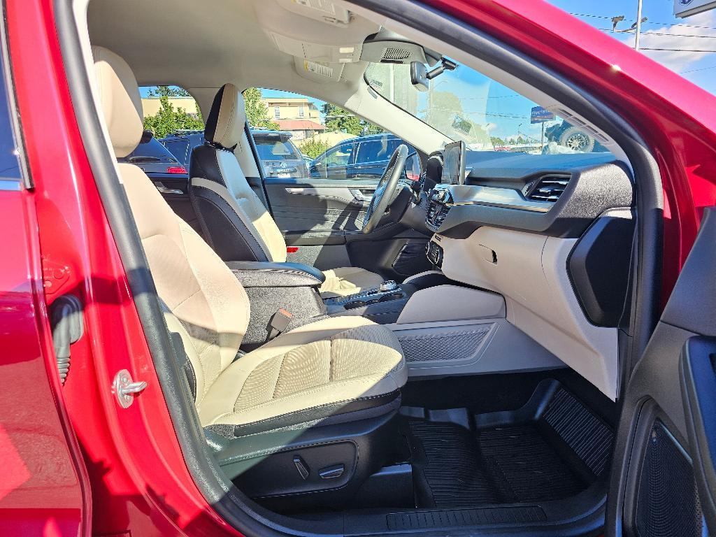 used 2022 Ford Escape car, priced at $21,662