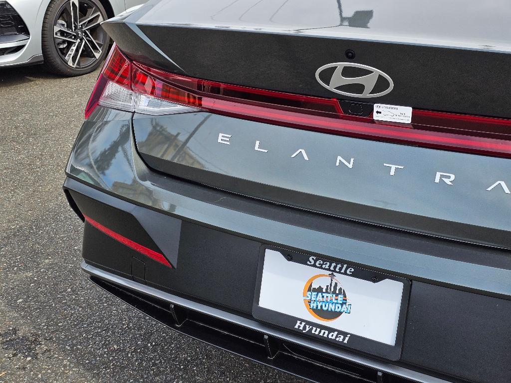 new 2025 Hyundai ELANTRA HEV car, priced at $29,888