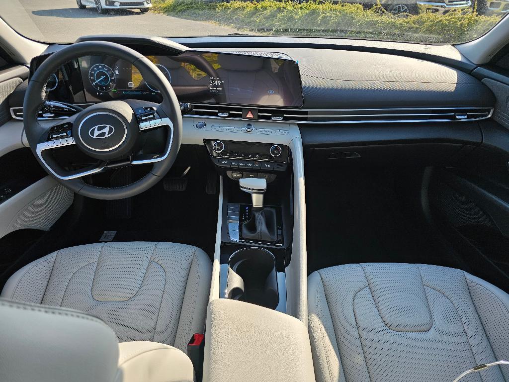new 2025 Hyundai ELANTRA HEV car, priced at $29,801