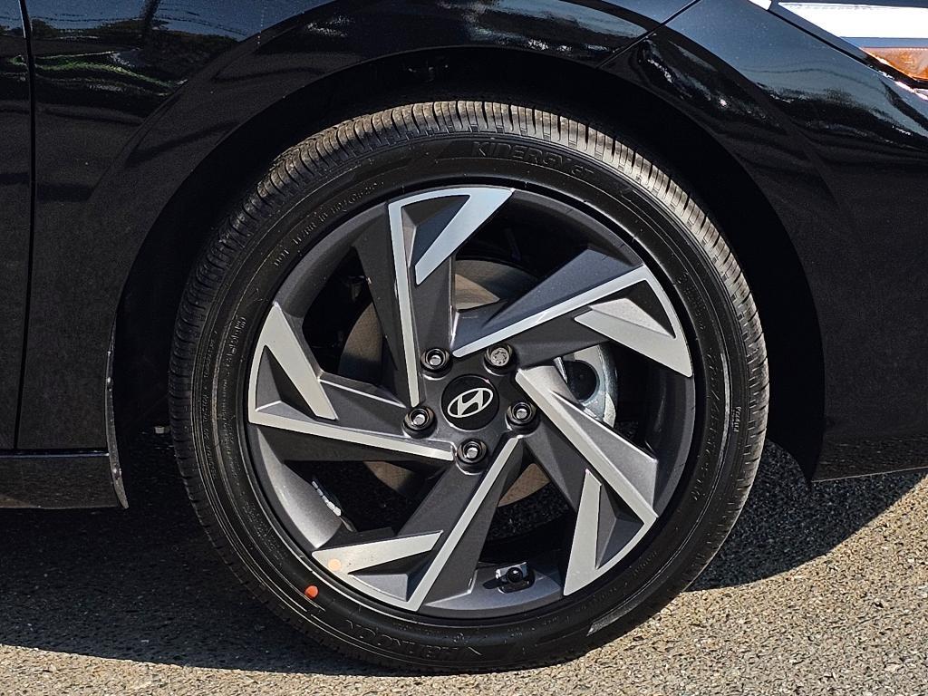 new 2025 Hyundai ELANTRA HEV car, priced at $29,801