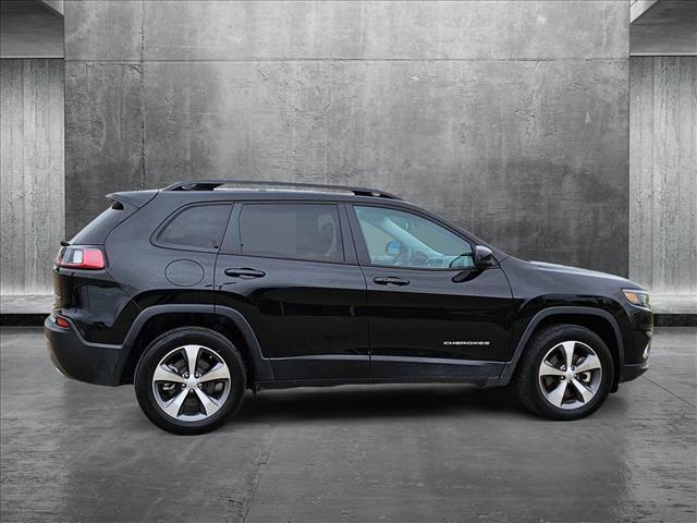 used 2022 Jeep Cherokee car, priced at $27,412