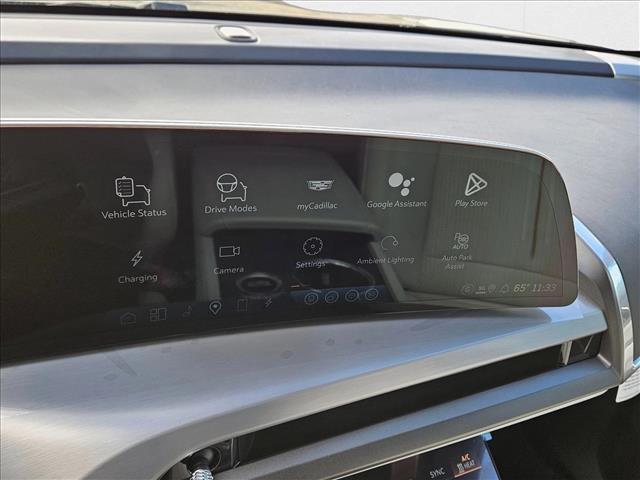 new 2026 Cadillac VISTIQ car, priced at $81,015
