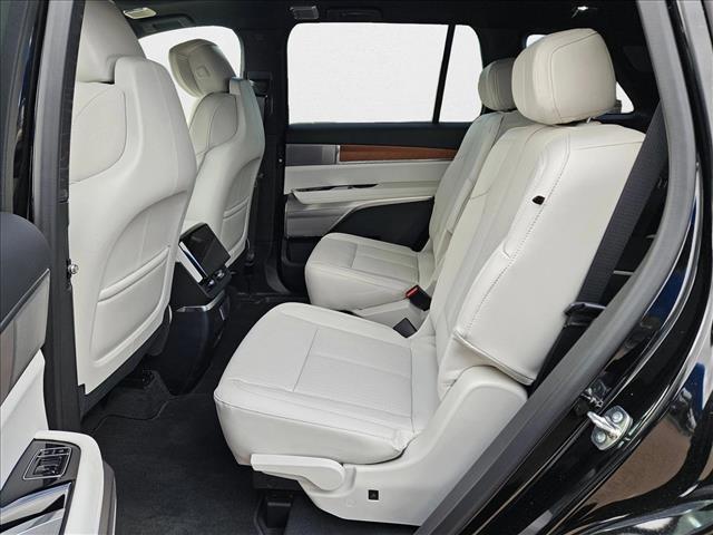 new 2026 Cadillac VISTIQ car, priced at $81,015