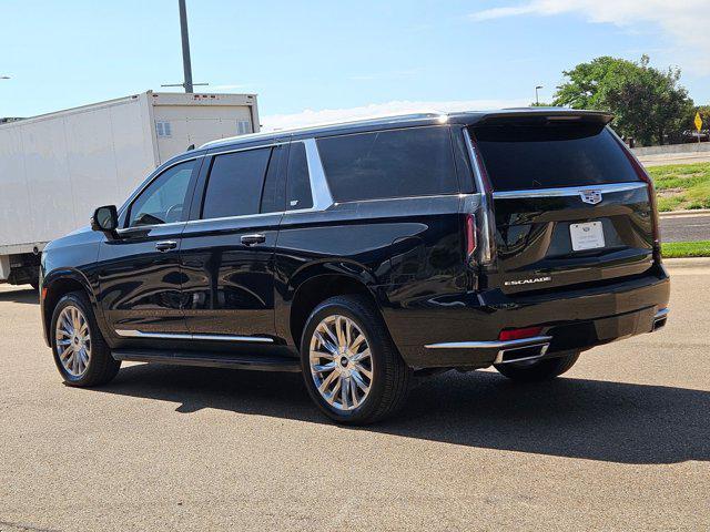 used 2023 Cadillac Escalade ESV car, priced at $67,425