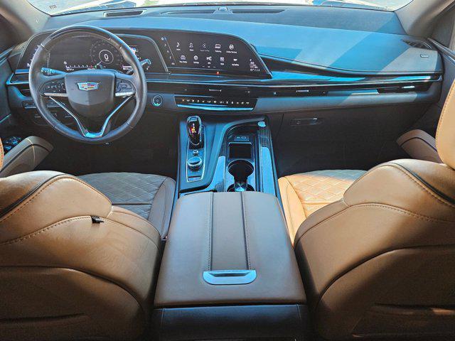 used 2023 Cadillac Escalade ESV car, priced at $67,425