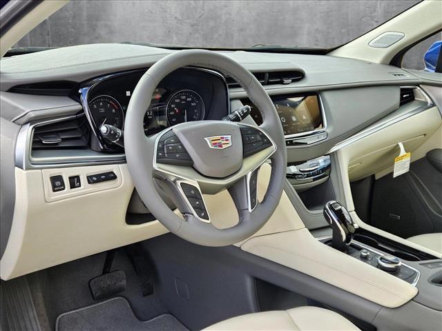 new 2025 Cadillac XT5 car, priced at $57,190
